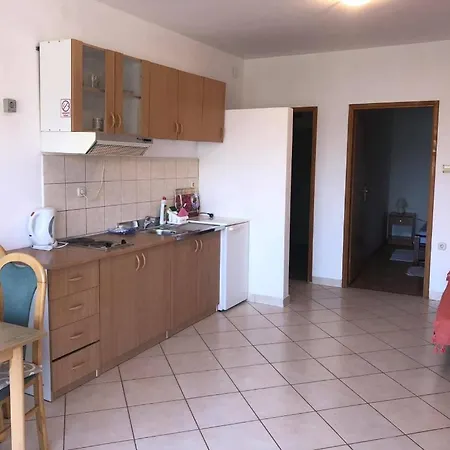 In With Balcony, Air Conditioning, Wi-fi * Lopar