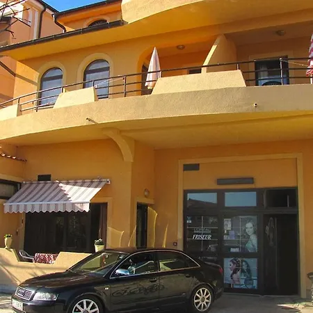In With Balcony, Air Conditioning, Wi-fi Apartment